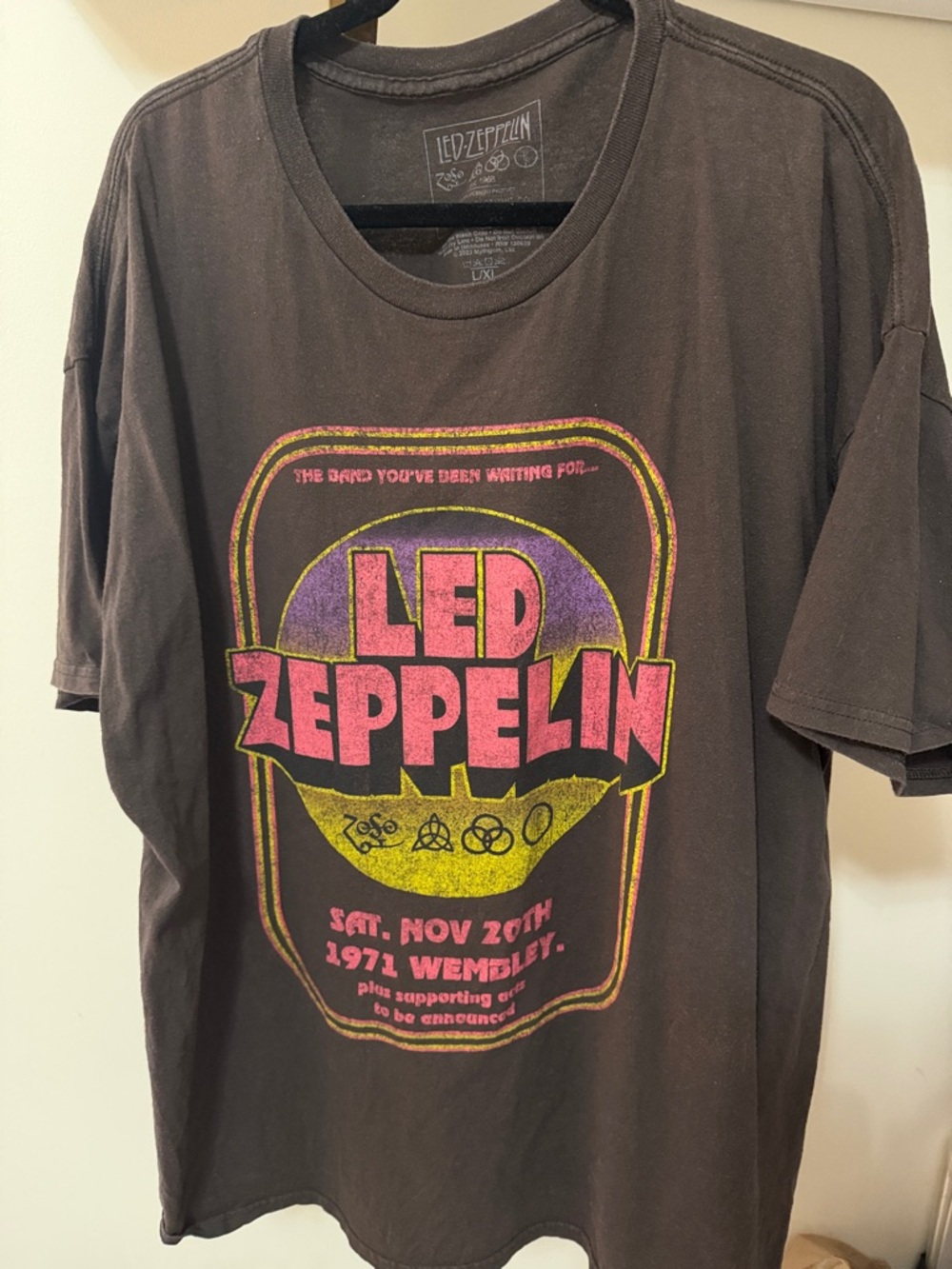 Led Zeppelin Graphic Tee - Brown with Pink & Yellow Print - Picture 2 of 2